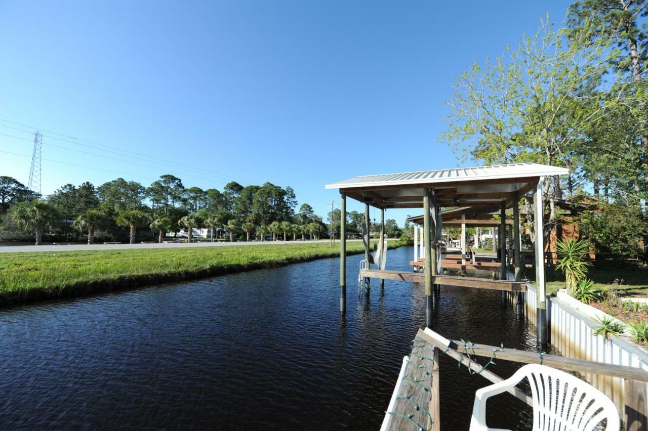 Lower Suwannee Old Town Buitenkant foto